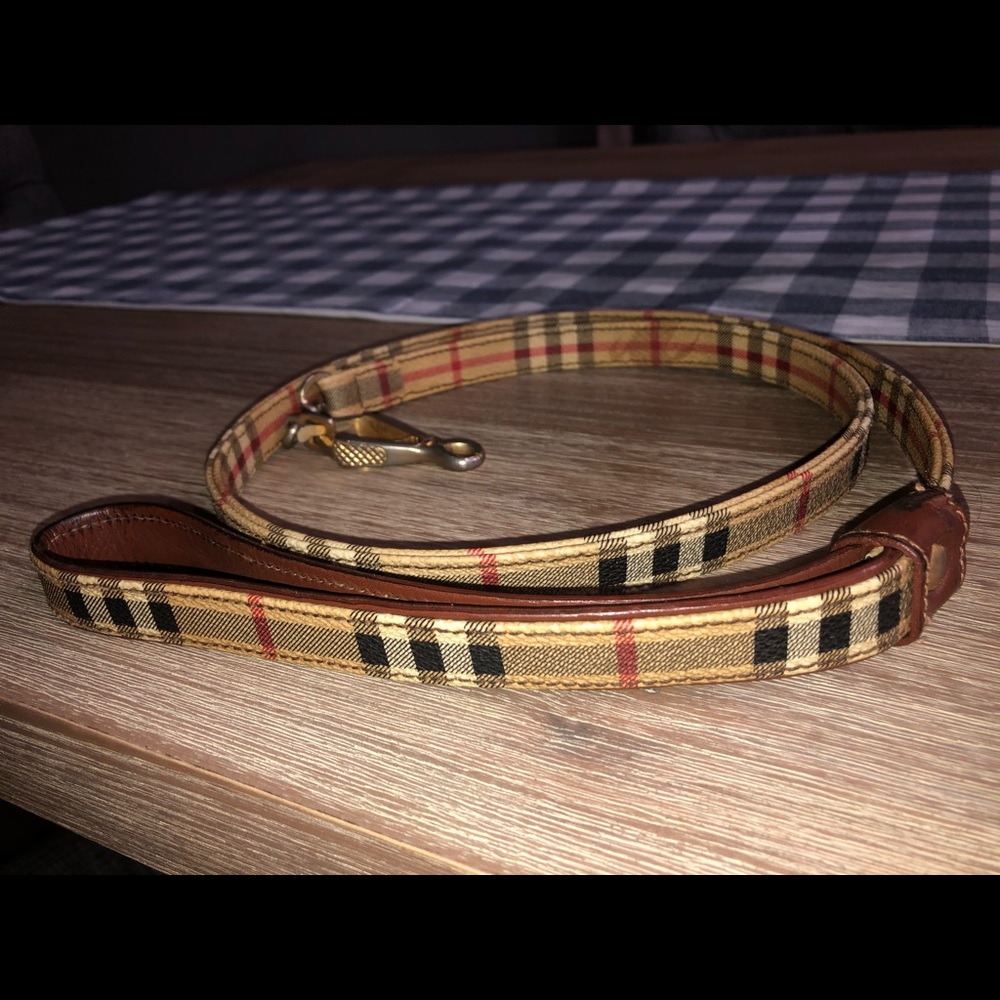 Burberry Authentic Made in Italy Dog Leash